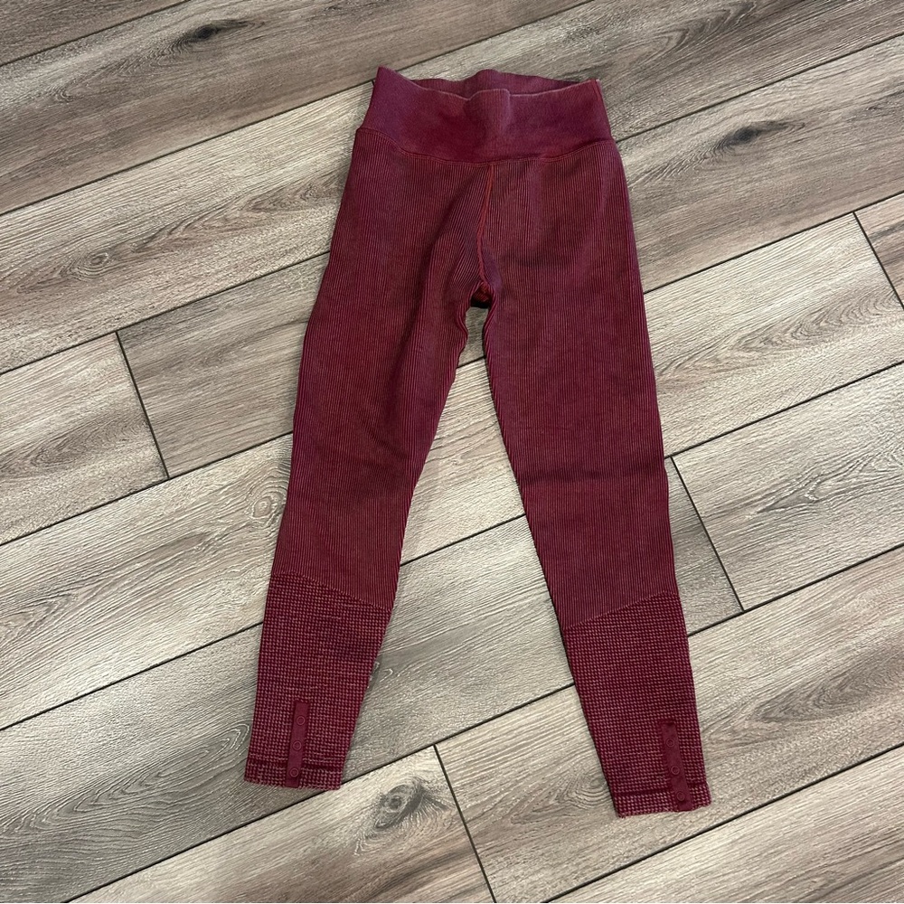 Aerie Burgundy Leggings